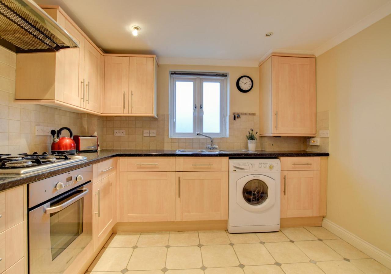 Bowleaze Beach Apartment Weymouth Esterno foto