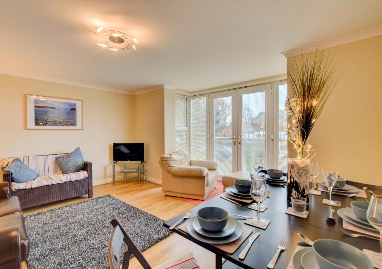 Bowleaze Beach Apartment Weymouth Esterno foto